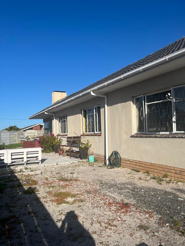 3 Bedroom Property for Sale in Steenberg Western Cape